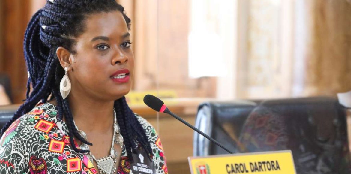 Conquista histórica, projeto é de autoria da vereadora Carol Dartora (PT) e recebeu 30 votos favoráveis - Foto: Joka Madruga